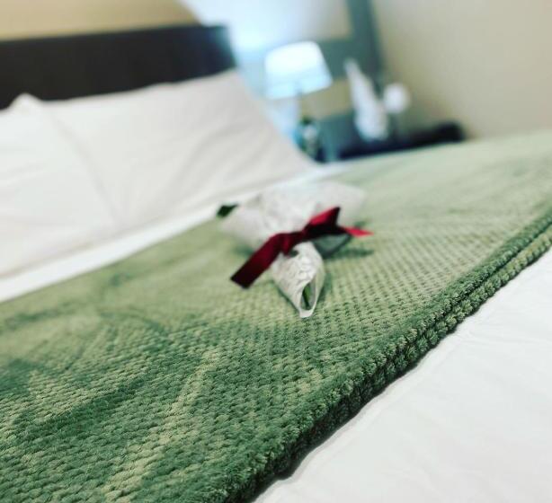 مبيت وإفطار Viverone Lakes