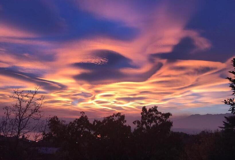 مبيت وإفطار Viverone Lakes