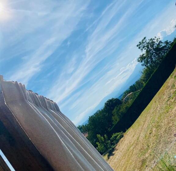 مبيت وإفطار Viverone Lakes