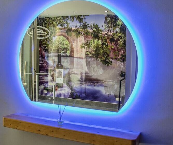 Aparthotel Essenzia De Castilla