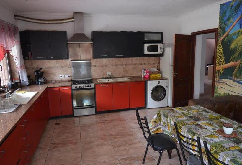 بنسيون Hostel Aeropuerto Ezeiza 10 Minutos De Aeropuerto