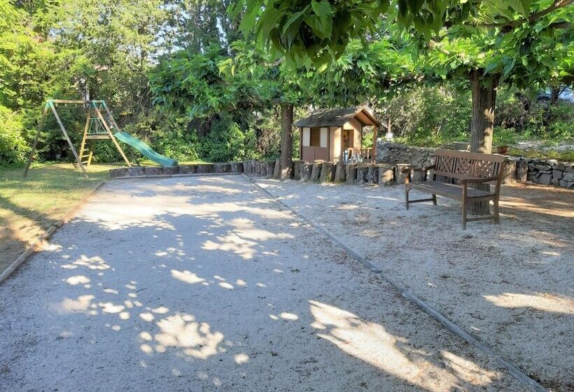 Пансион Les Chambres De Rocbaron