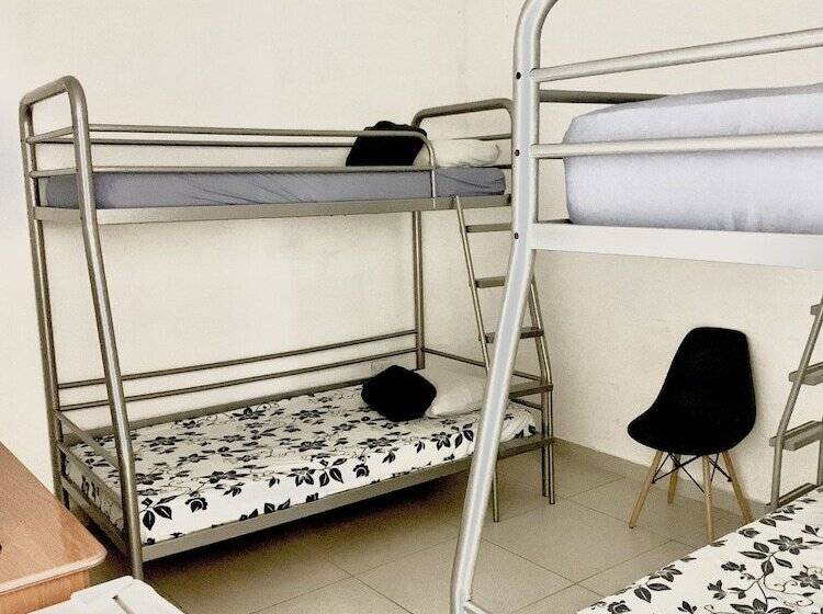 ペンション Pousada Eas Suítes Internacionais 10min Gru