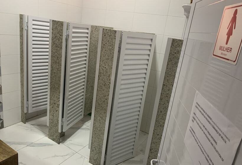 ペンション Pousada Eas Suítes Internacionais 10min Gru