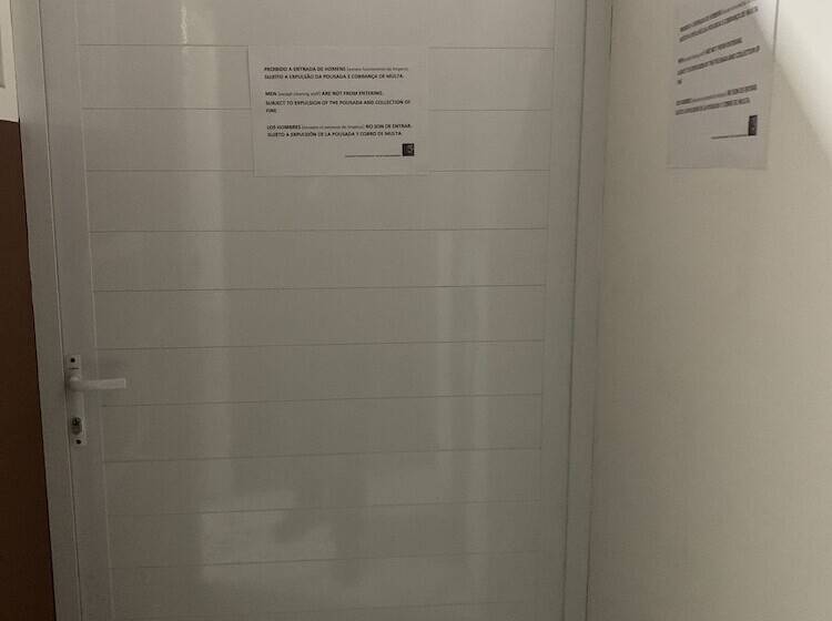 ペンション Pousada Eas Suítes Internacionais 10min Gru