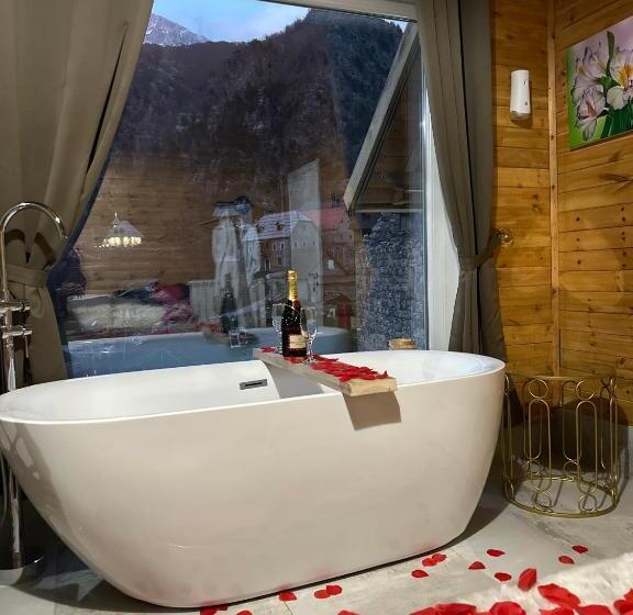 Bed and Breakfast Bujtina Miqesia