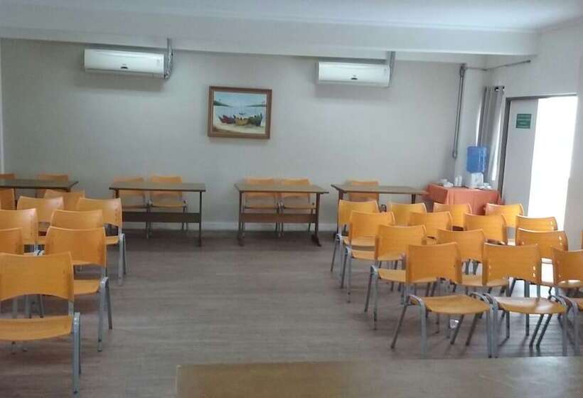 ホテル Balneário