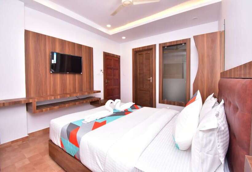 Отель Orchid Suites Cochin
