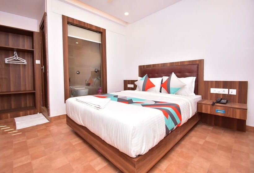 Отель Orchid Suites Cochin