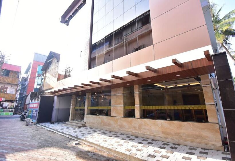 Отель Orchid Suites Cochin