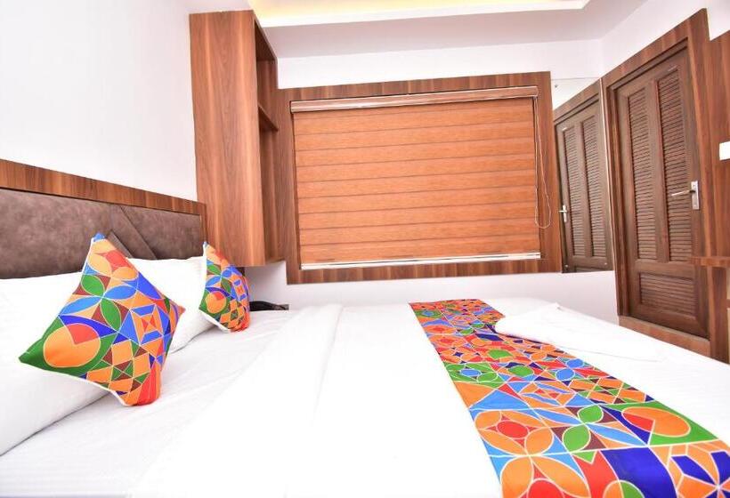 Отель Orchid Suites Cochin