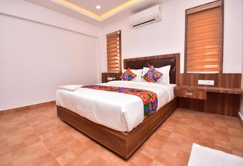 Отель Orchid Suites Cochin