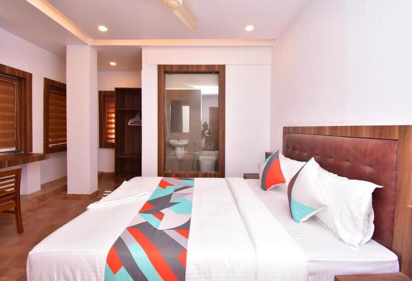 Отель Orchid Suites Cochin