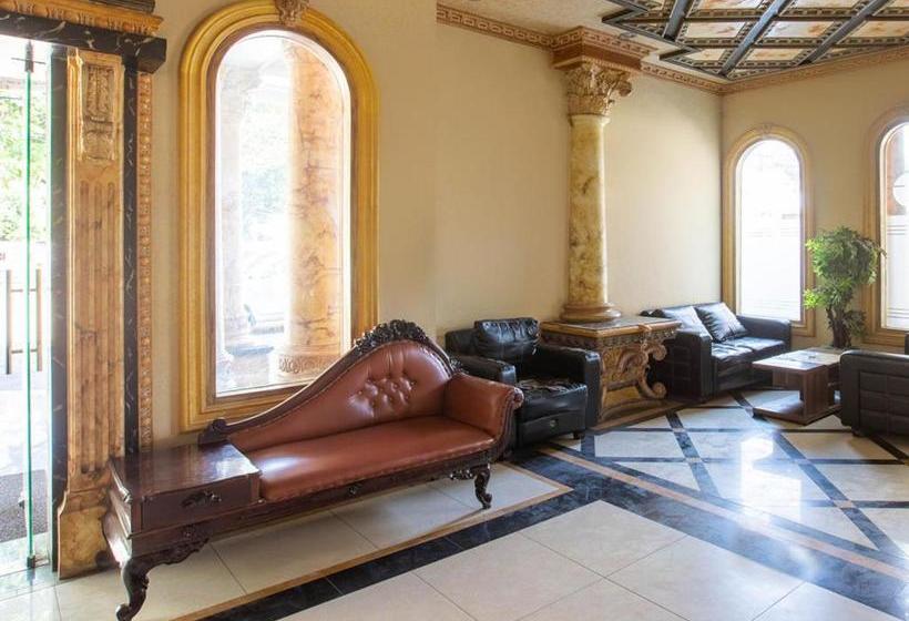 בית מלון כפרי Oyo 3107  Temindung