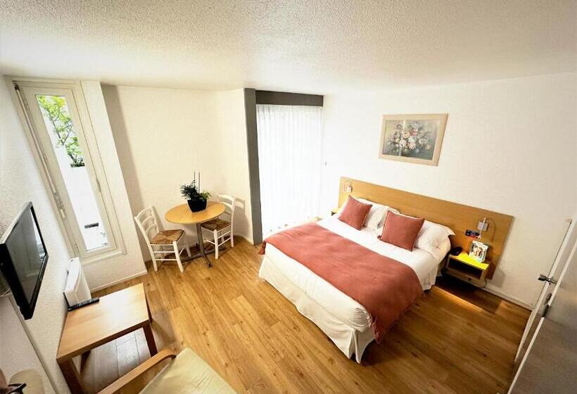 호텔 Thermes Les Ecureuils