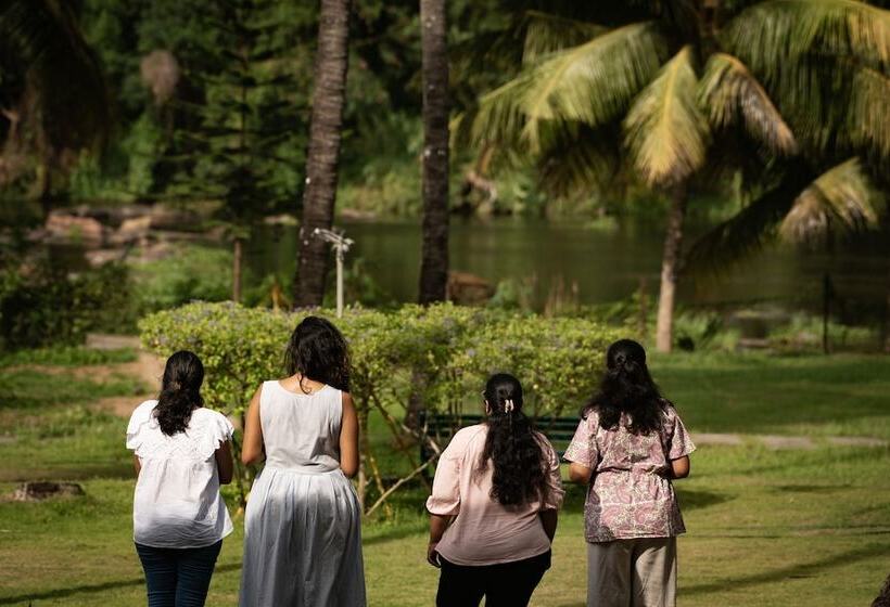 Ibex River Resort , Pollachi