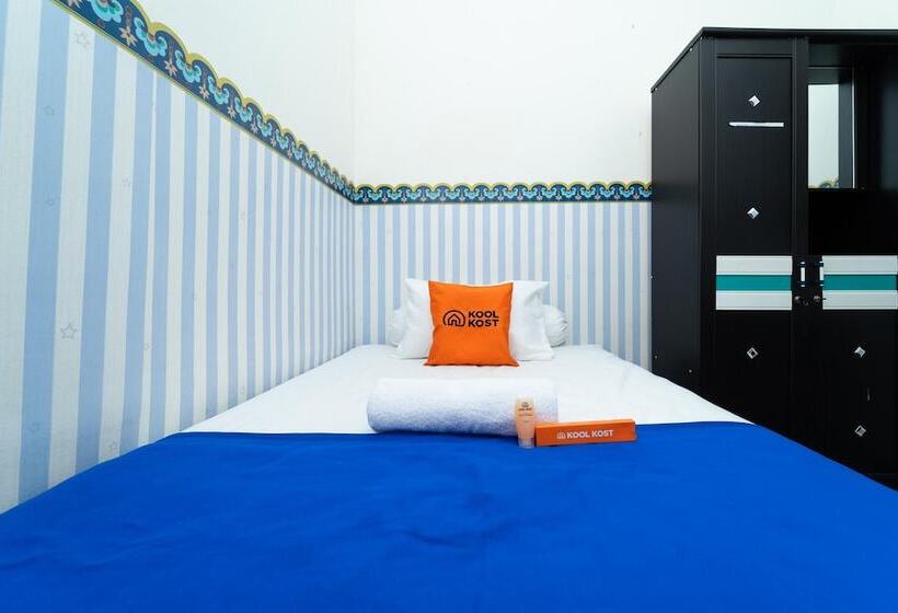 ペンション Koolkost Female Syariah Near Smak Kolese Santo Yusup