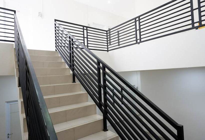 膳宿费 Reddoorz Near Pacific Mall Tegal 2