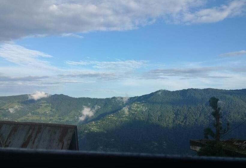 Hostel Backpackers Hub