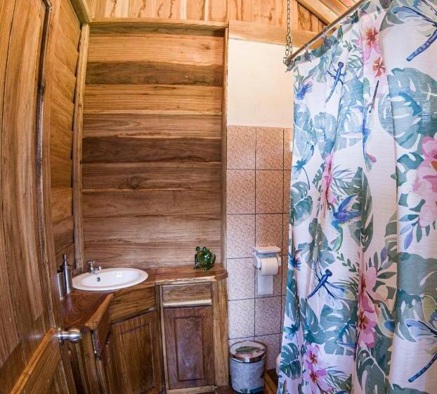 مبيت وإفطار Oski Lodge, Rain Forest Rincón De La Vieja