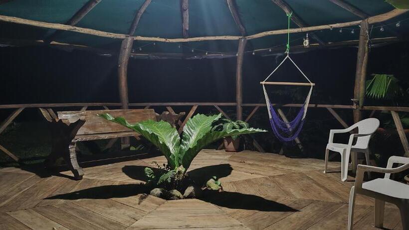 مبيت وإفطار Oski Lodge, Rain Forest Rincón De La Vieja