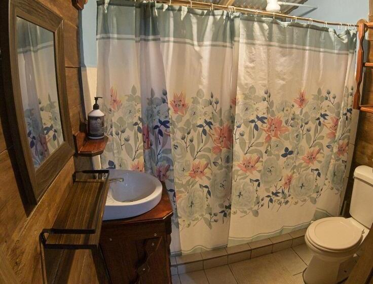 مبيت وإفطار Oski Lodge, Rain Forest Rincón De La Vieja