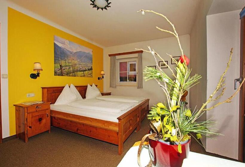 فندق Gasthof Zacherlbräu