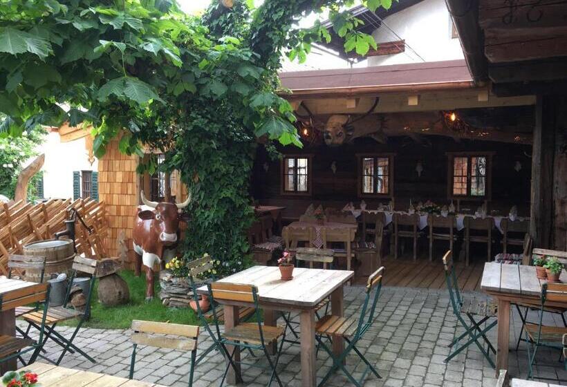 בית מלון כפרי Gasthof Zacherlbräu
