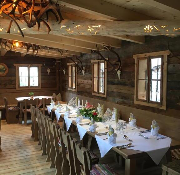 فندق Gasthof Zacherlbräu