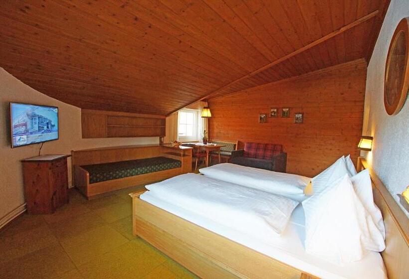 בית מלון כפרי Gasthof Zacherlbräu