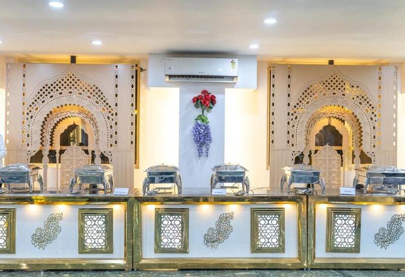 Hotel Height View Residency