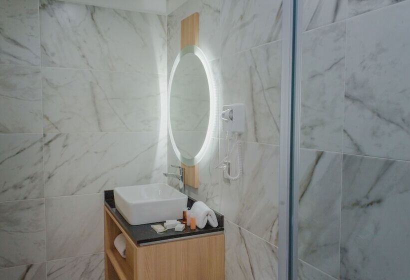 호텔 Kavia Monterrey