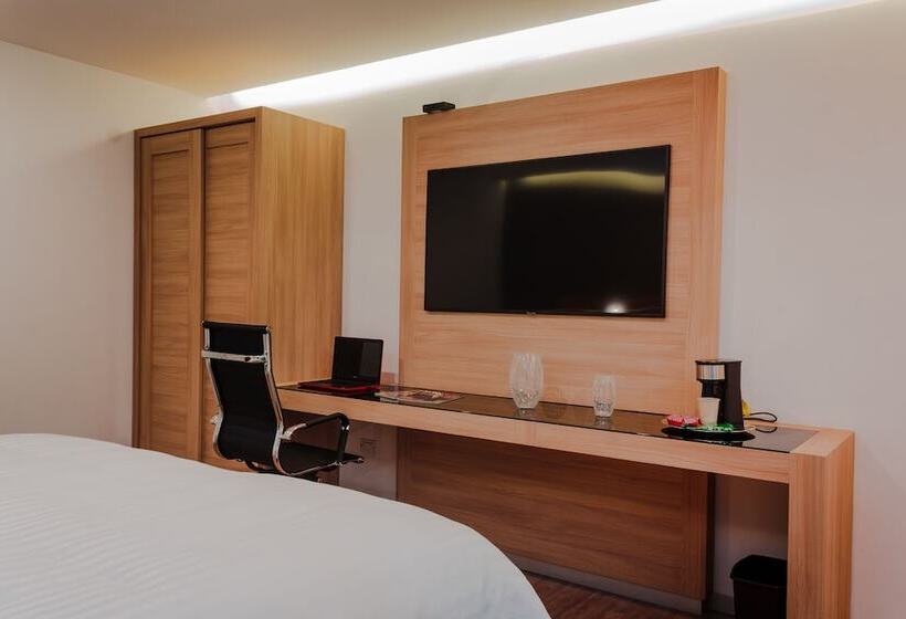 בית מלון כפרי Kavia Monterrey