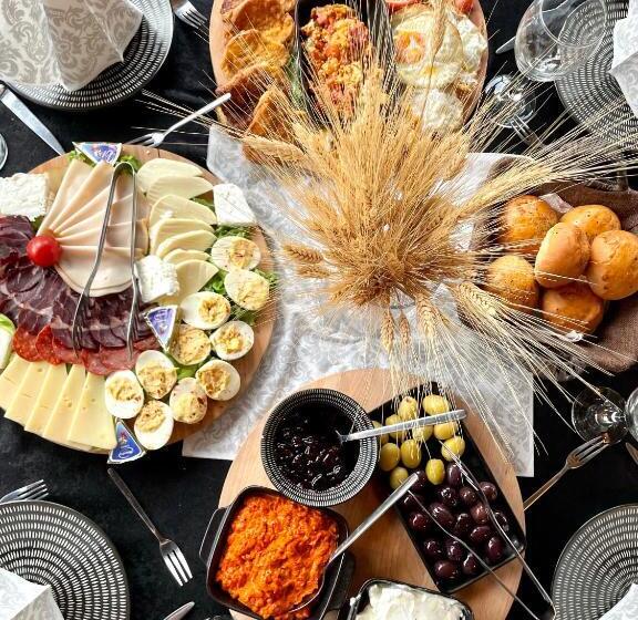 هتل Mia S Favorite