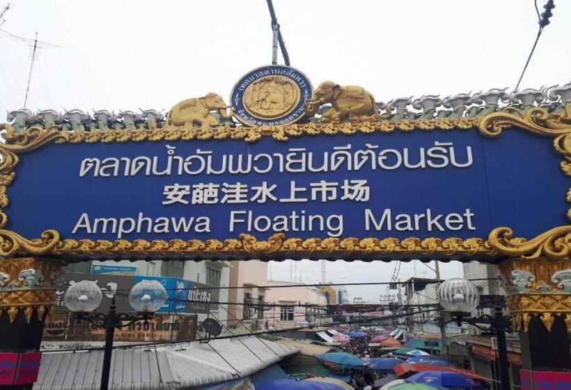 Nara Hotel Restaurant And Bar