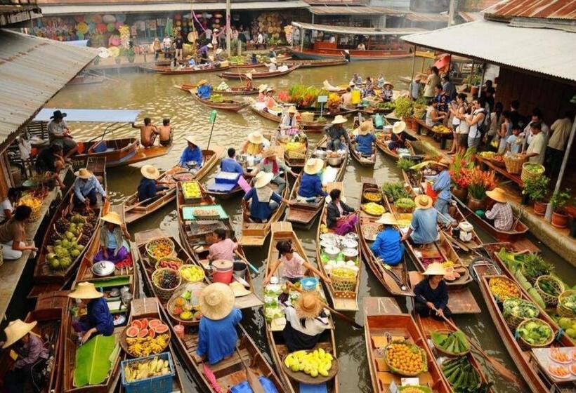 Nara Hotel Restaurant And Bar