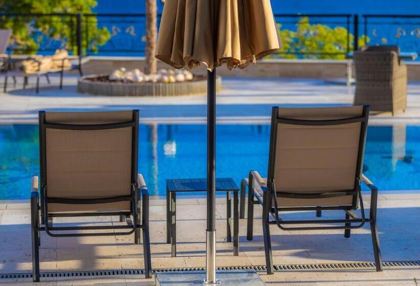 فندق Onyx Beach Residence   Free Parking & Beach Access