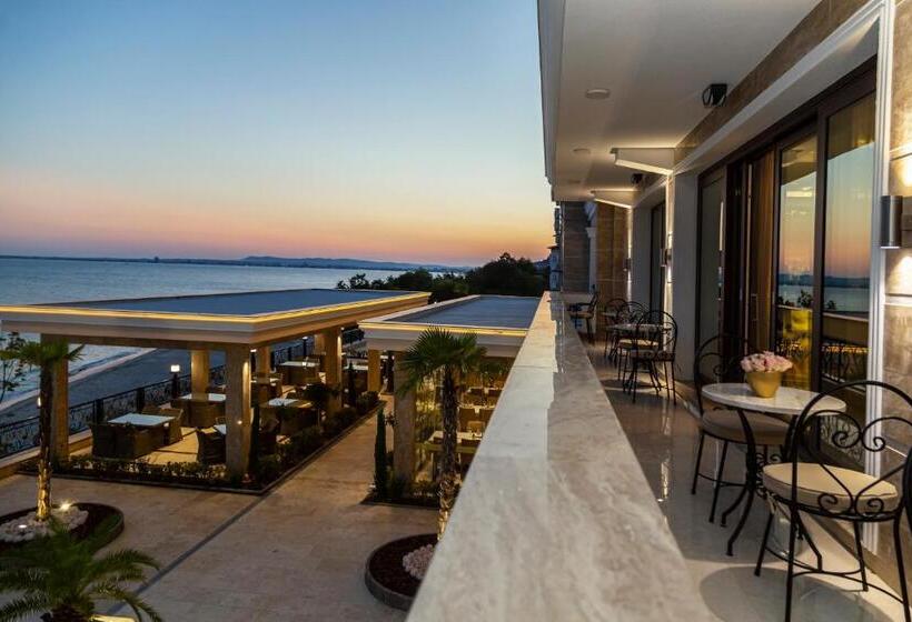 فندق Onyx Beach Residence   Free Parking & Beach Access