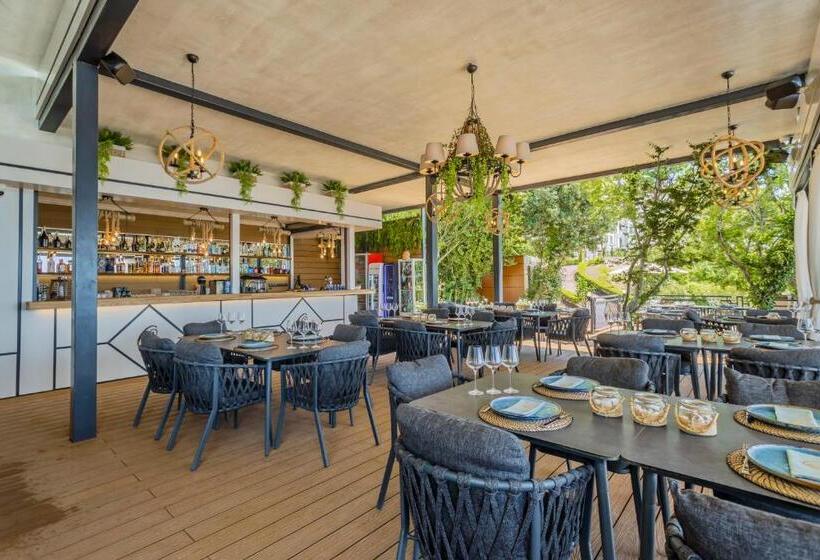 فندق Onyx Beach Residence   Free Parking & Beach Access