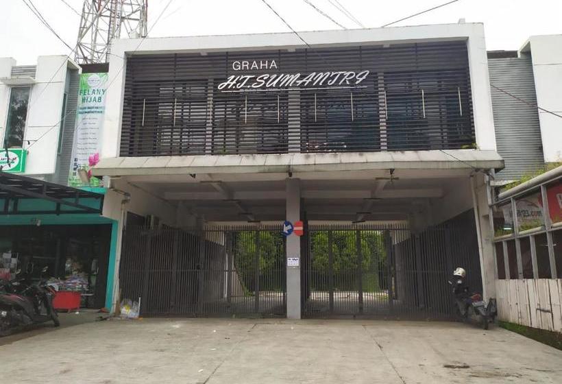 هتل Graha Ht Sumantri Mitra Reddoorz