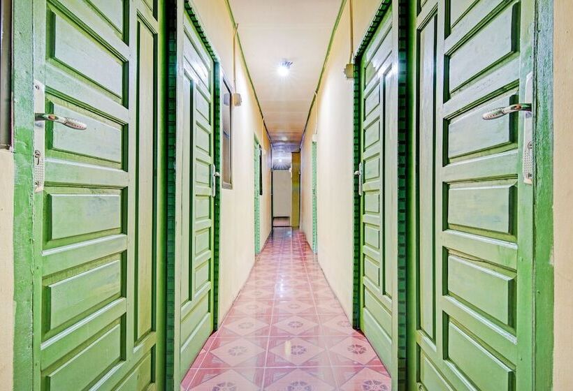 호텔 Oyo 3063 Residence 22