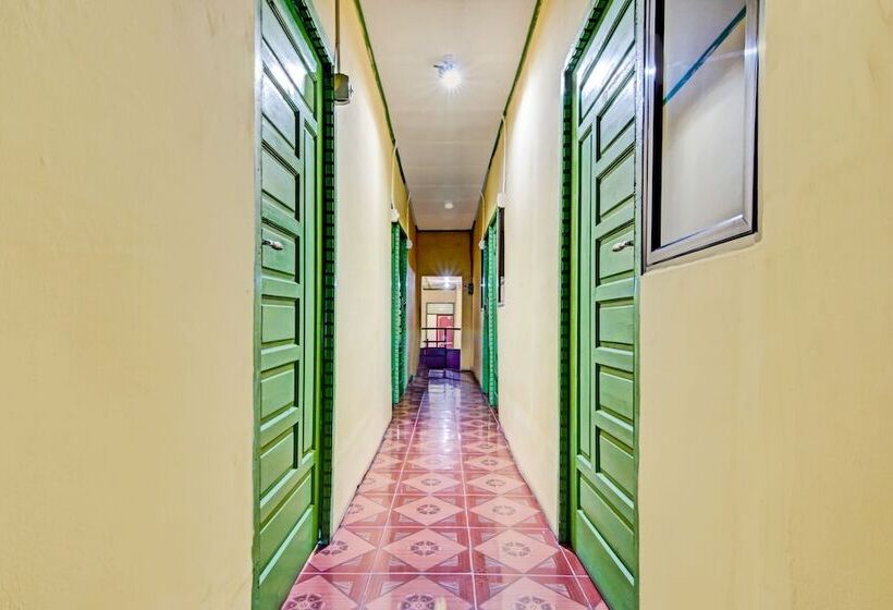 호텔 Oyo 3063 Residence 22