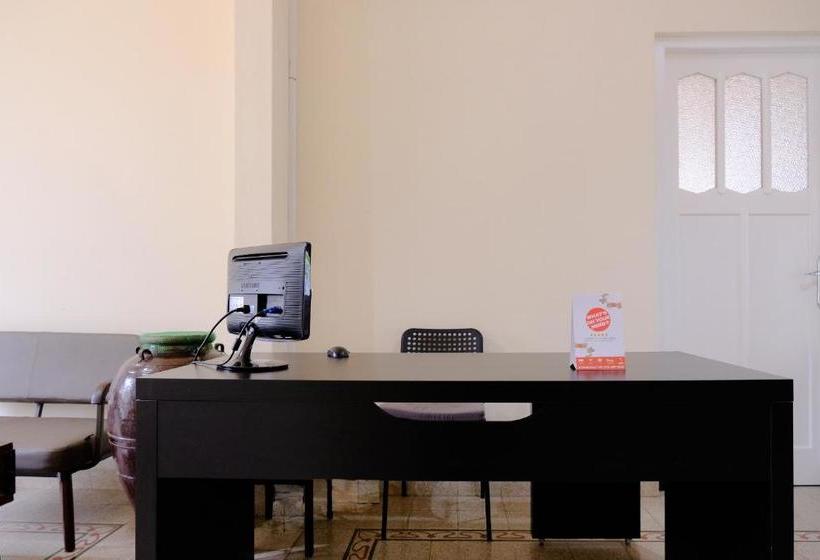 Отель Oyo 3117 Residence Selasar Syariah