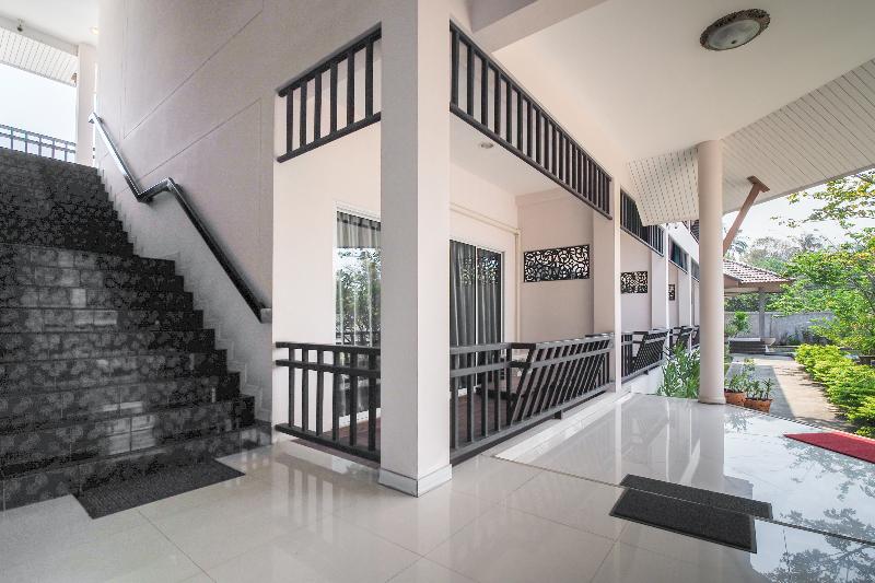 فندق Oyo 662 Malee Bunga