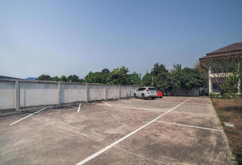 فندق Oyo 662 Malee Bunga