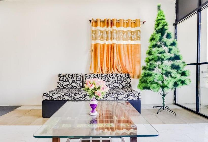 فندق Oyo 69468 Shatayu Lodge And Family Restaurant