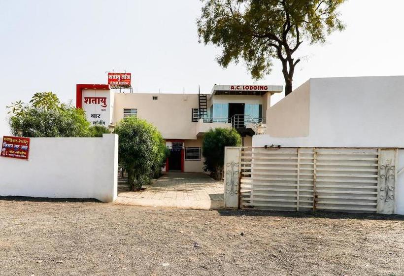 فندق Oyo 69468 Shatayu Lodge And Family Restaurant