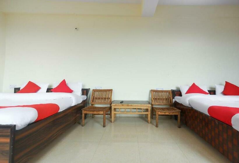 فندق Oyo 70414 Rudra