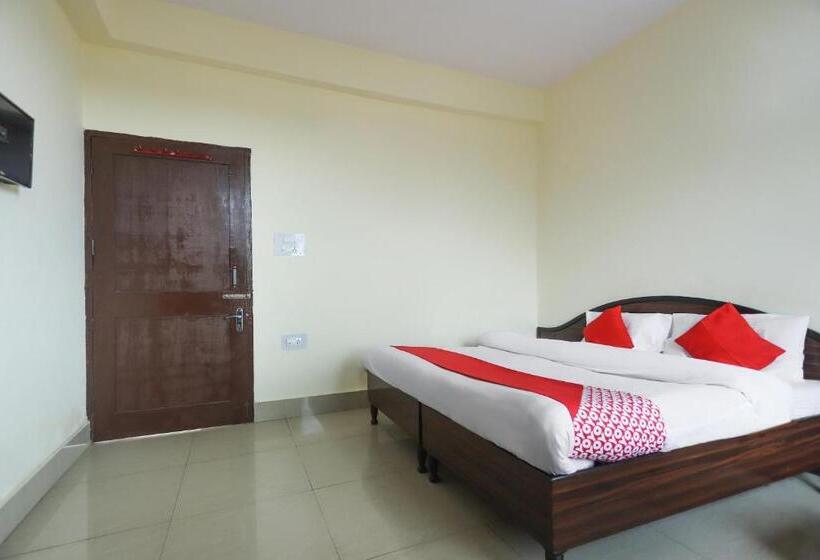 فندق Oyo 70414 Rudra