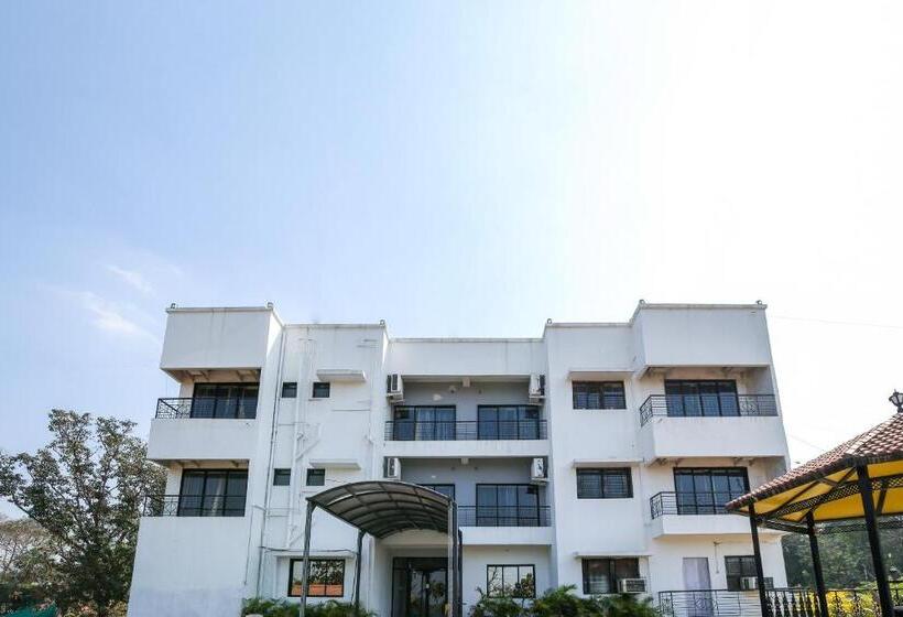 ホテル Oyo 70540  Greenacre